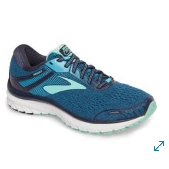 brooks adrenaline gts 18 on sale